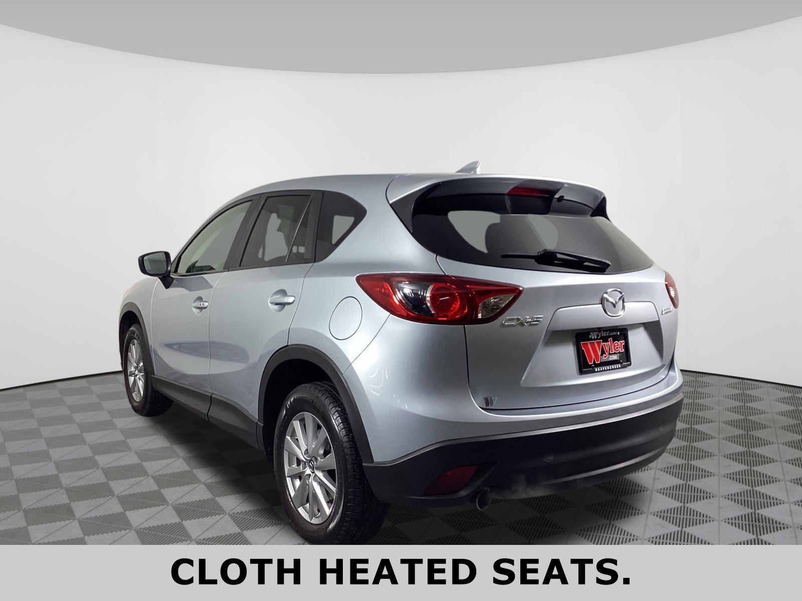 Used 2016 MAZDA CX-5 Touring w/ Bose/Moonroof Package image 3
