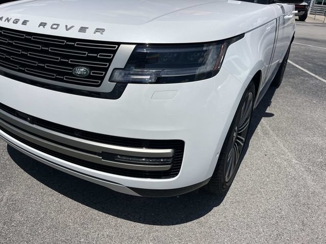 Used 2024 Land Rover Range Rover SE AWD/4WD image 11
