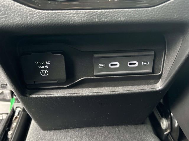 New 2026 Jeep Grand Cherokee Laredo image 8