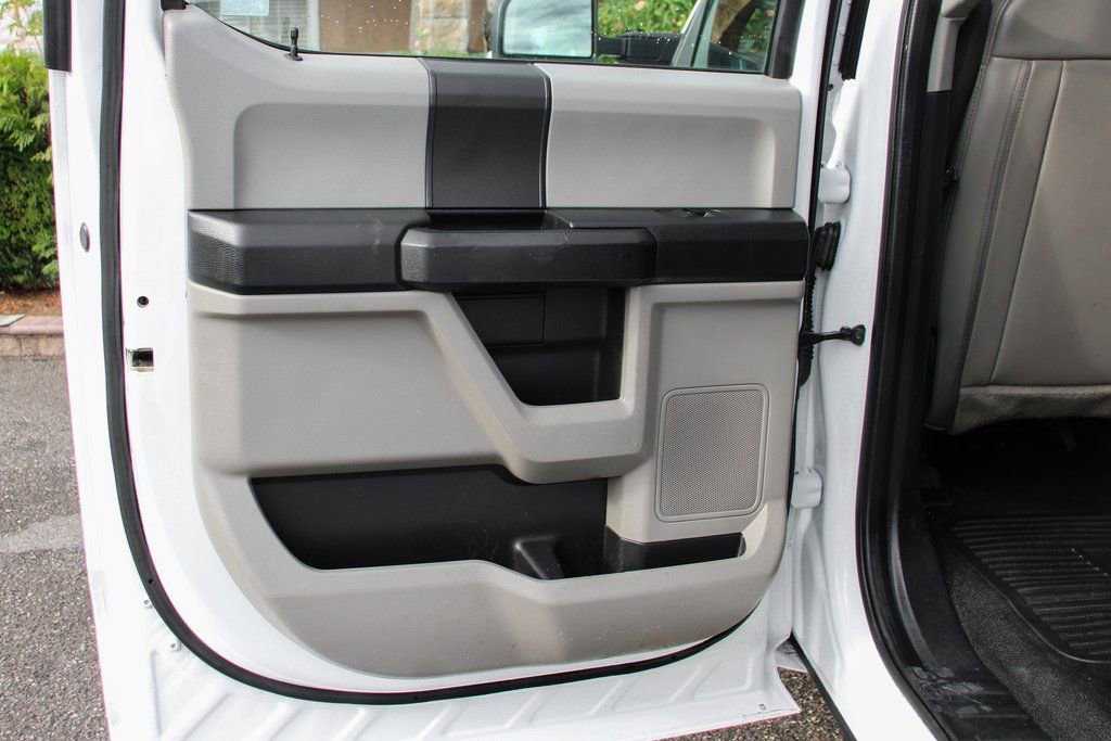 Used 2021 Ford F550 2WD Crew Cab Super Duty image 29