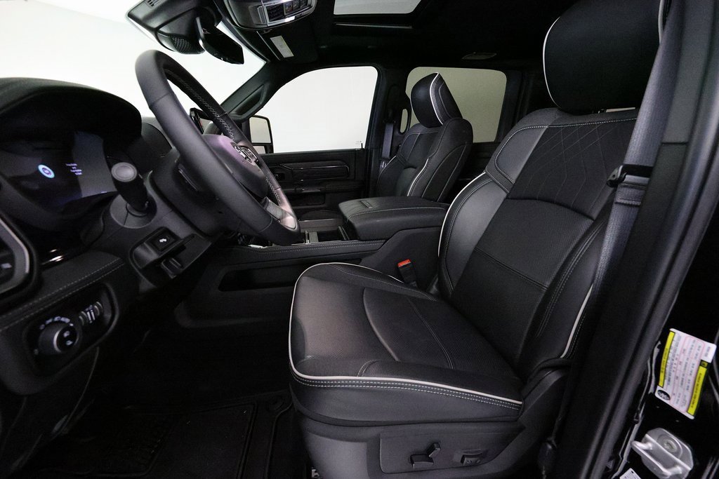 Used 2025 RAM 2500 Limited image 16