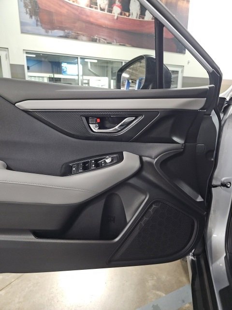 Certified 2025 Subaru Outback Premium w/ Popular Package #1A image 13