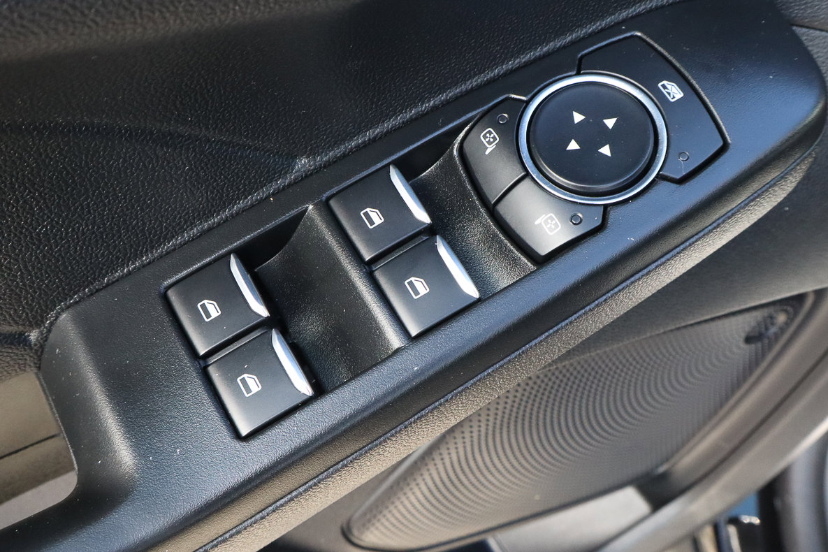 Used 2025 Ford Escape ST-Line AWD/4WD image 14