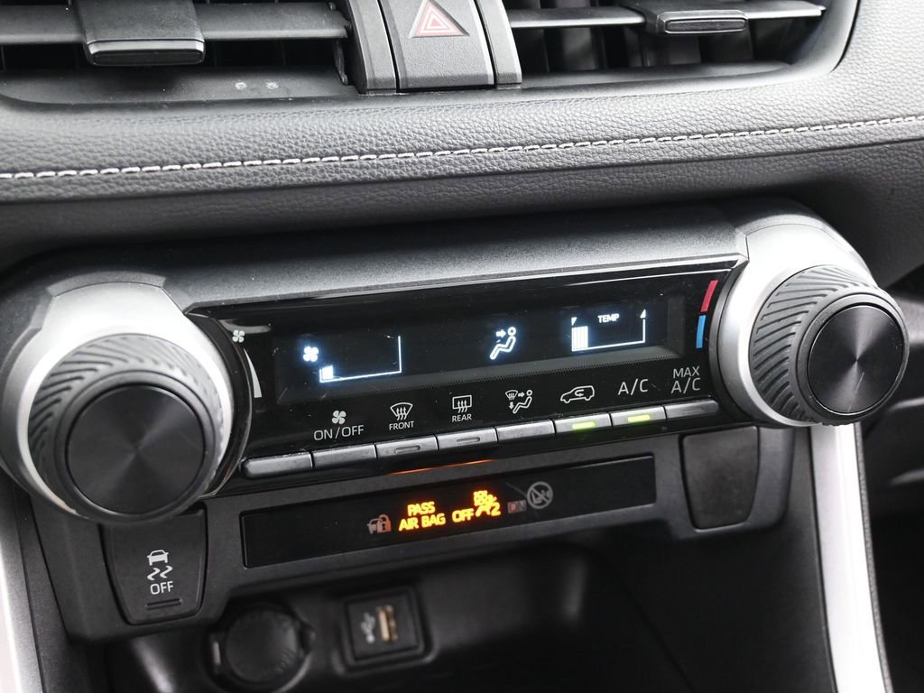 Used 2023 Toyota RAV4 LE image 23