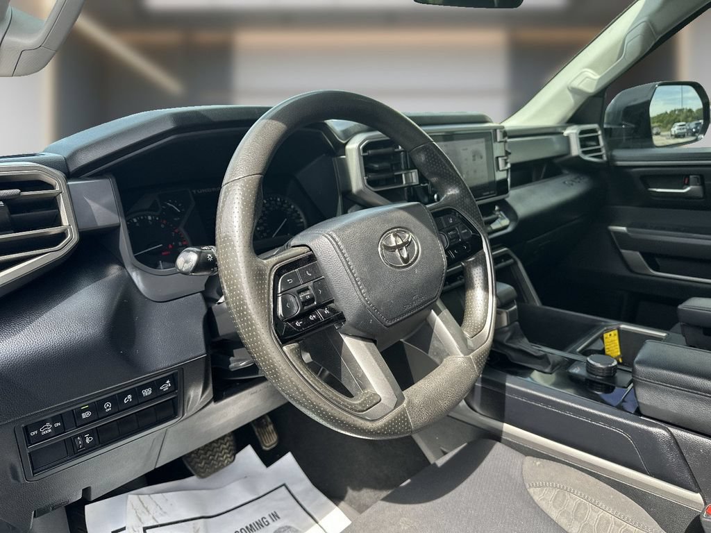 Used 2022 Toyota Tundra SR5 w/ SR5 Convenience Package RWD image 13