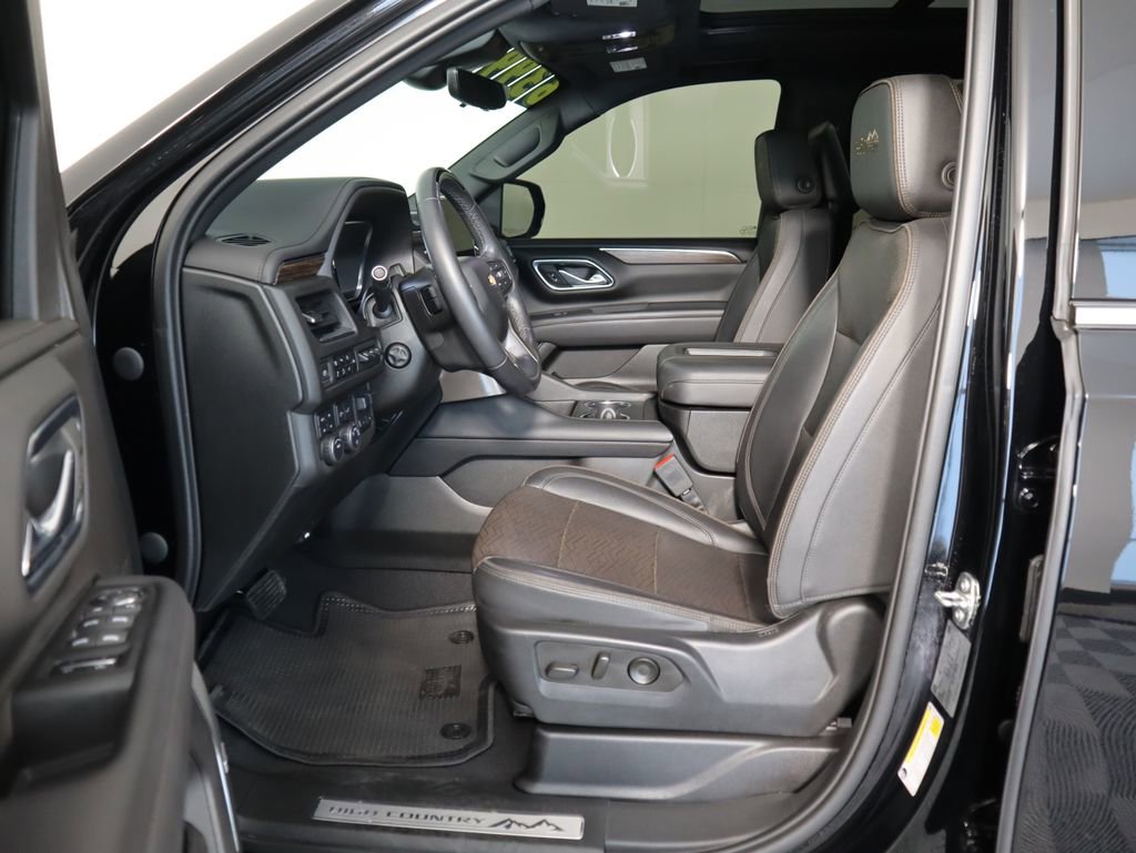 Used 2023 Chevrolet Tahoe High Country w/ Advanced Technology Package image 20