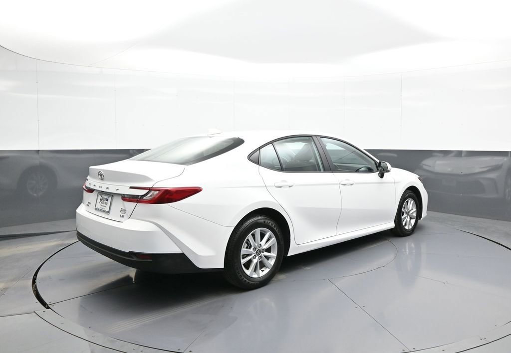 Certified 2025 Toyota Camry LE image 6