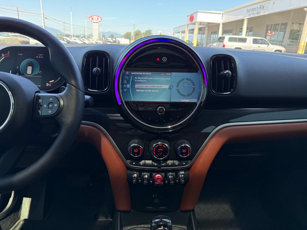 Used 2024 MINI Cooper Countryman S w/ Signature Upholstery Package AWD/4WD image 23