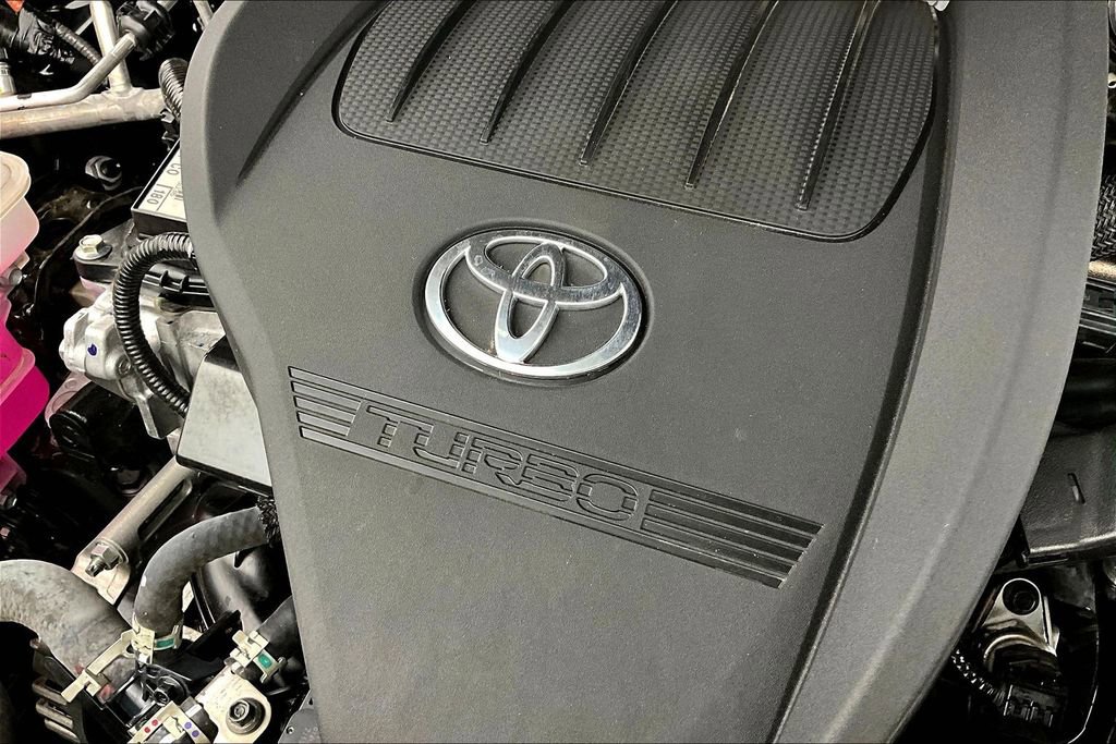 Used 2025 Toyota Grand Highlander AWD image 41