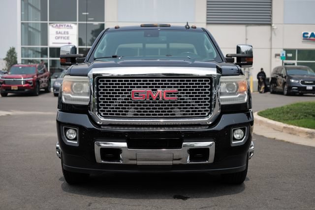 Used 2015 GMC Sierra 3500 Denali w/ Duramax Plus Package AWD/4WD image 5