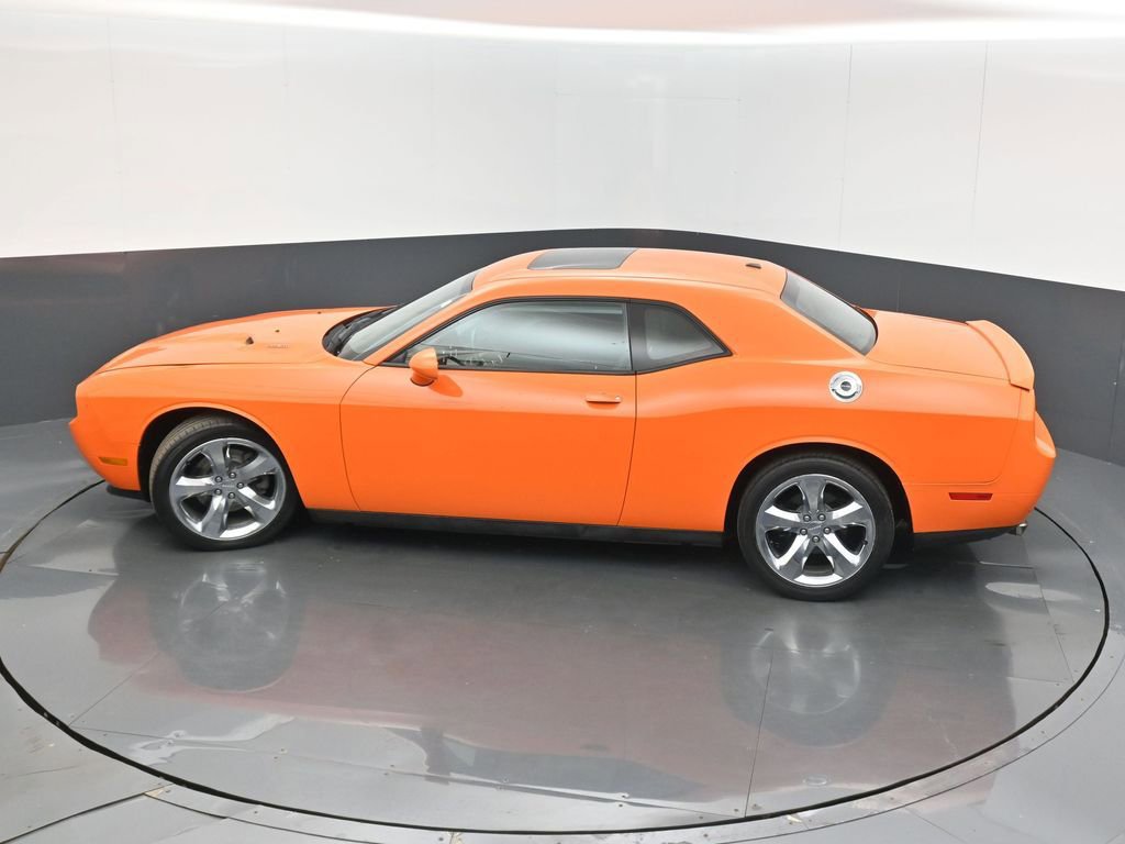 Used 2014 Dodge Challenger R/T Plus image 36