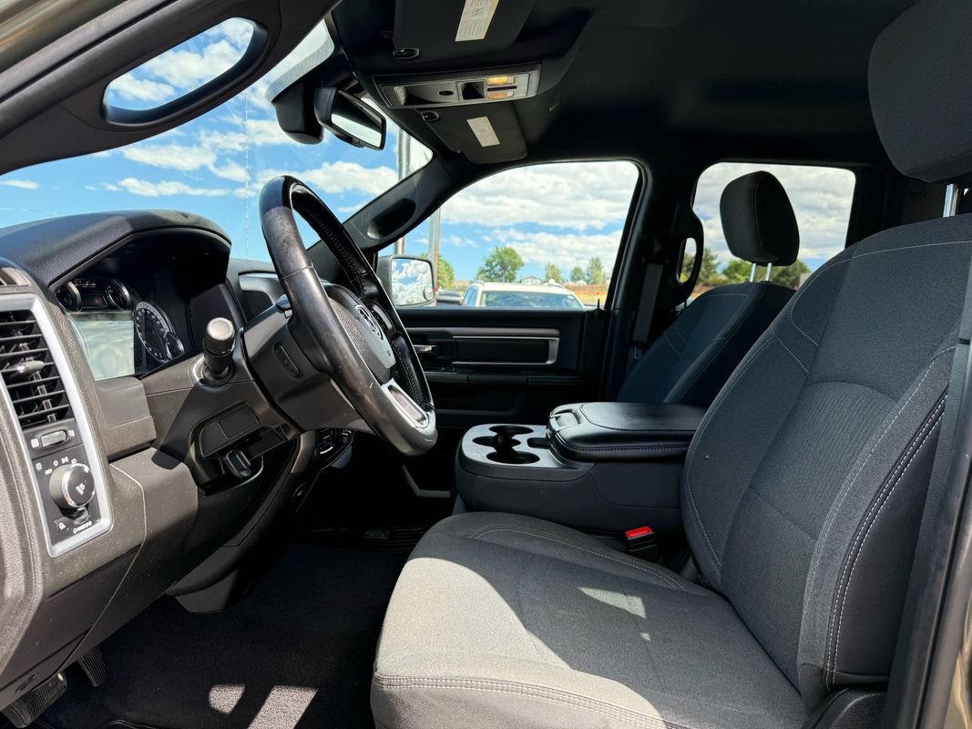 Used 2021 RAM 1500 Warlock w/ Luxury Group AWD/4WD image 17
