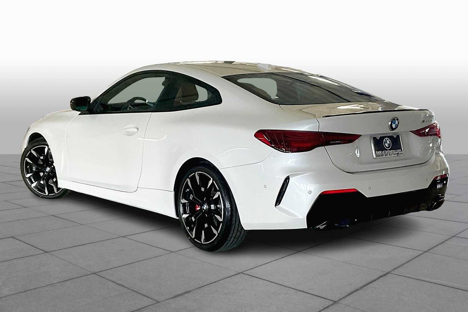 Used 2026 BMW M440i Coupe w/ Premium Package RWD image 12