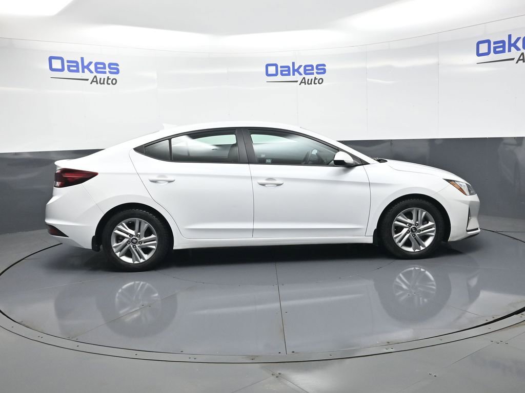 Used 2020 Hyundai Elantra SEL w/ Winter Weather Package image 9