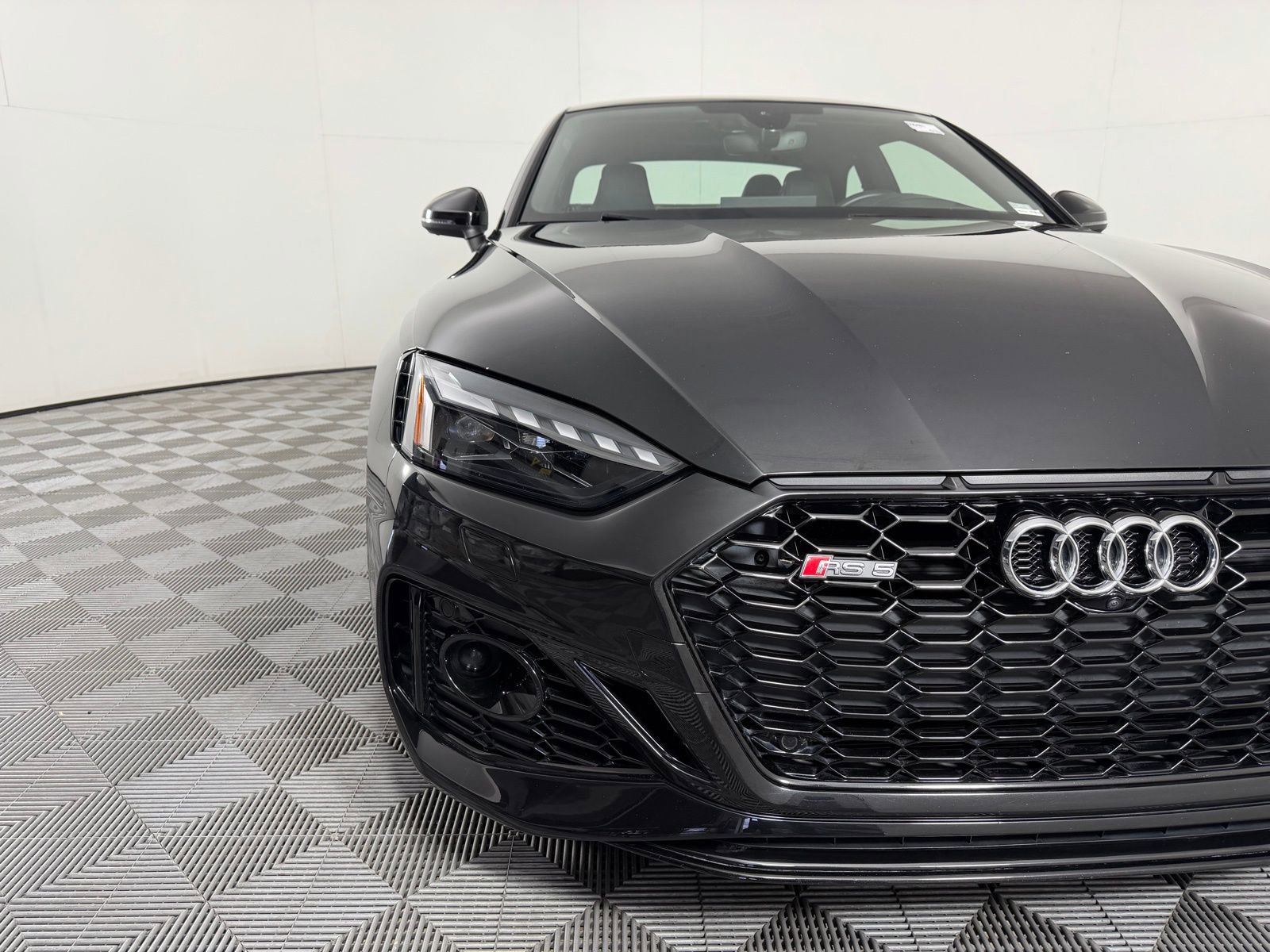 Certified 2021 Audi RS 5 AWD/4WD image 3