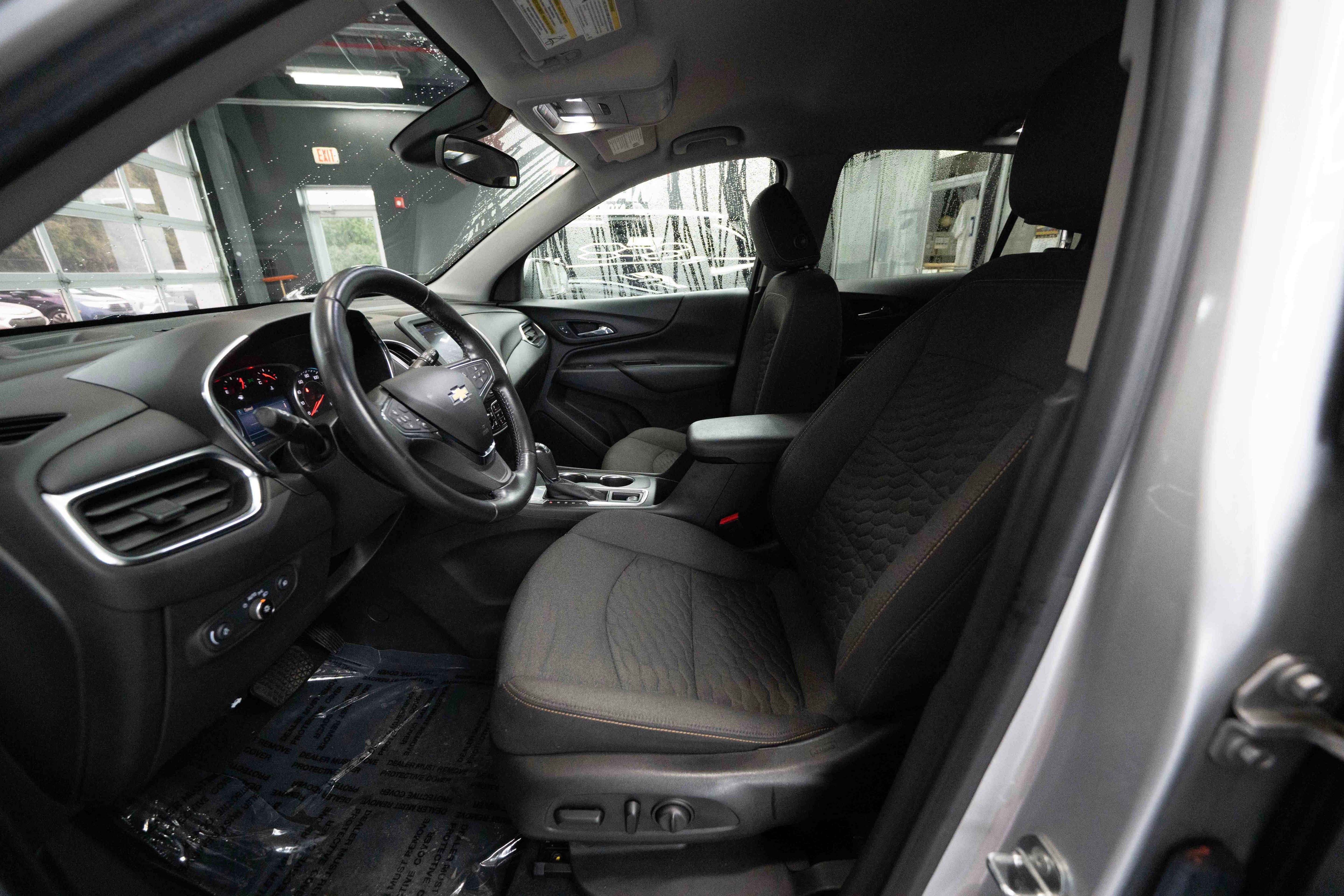 Used 2021 Chevrolet Equinox LT image 9