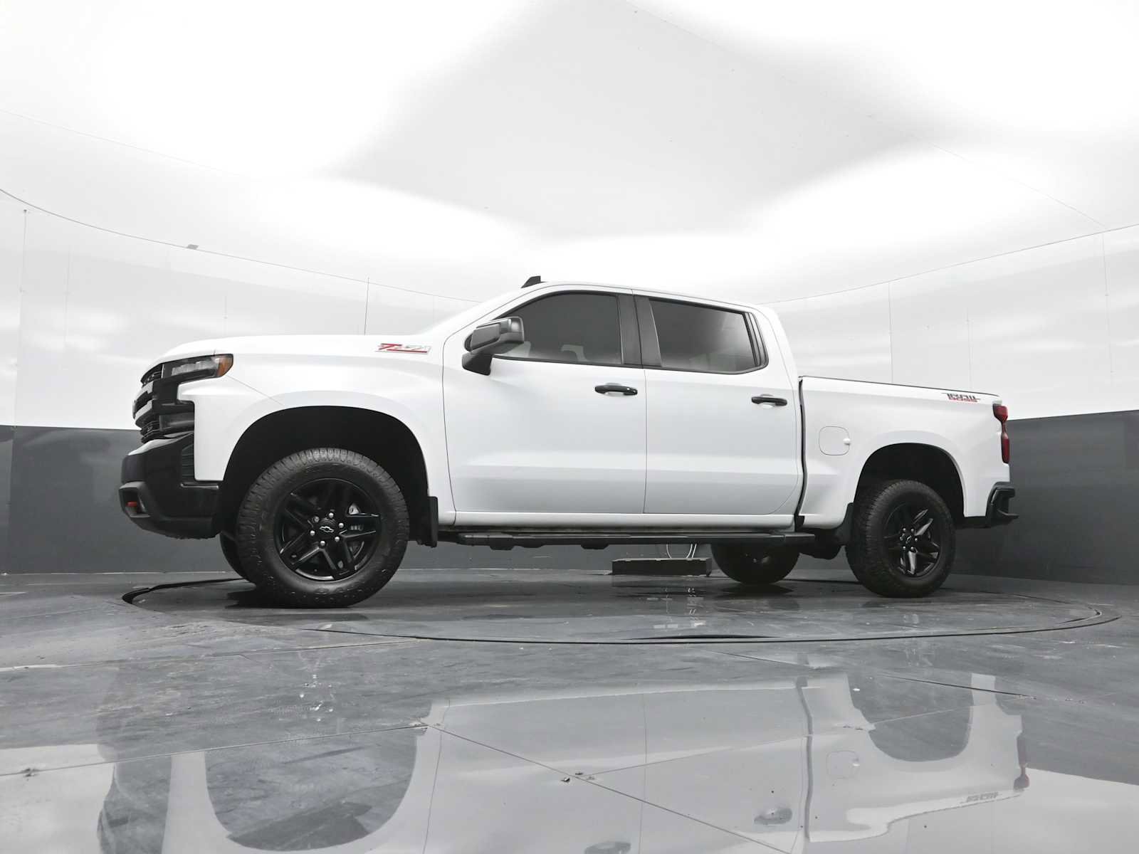 Used 2021 Chevrolet Silverado 1500 LT Trail Boss w/ Convenience Package II image 26