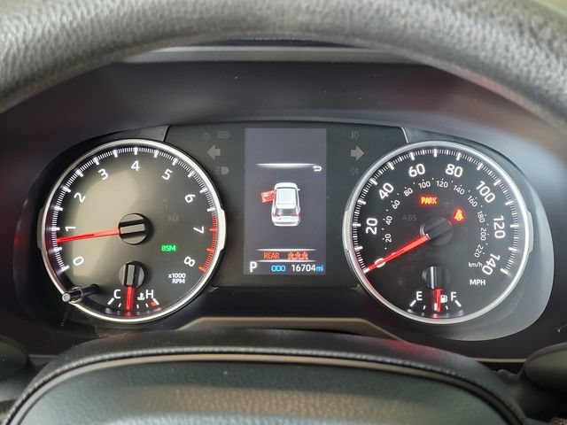 Used 2022 Toyota RAV4 XLE w/ Convenience Package FWD image 22