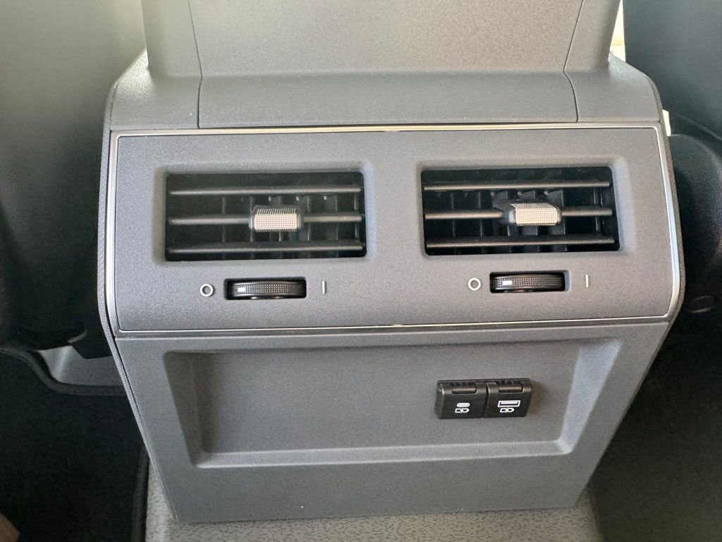 New 2025 INEOS Grenadier Fieldmaster Edition image 18