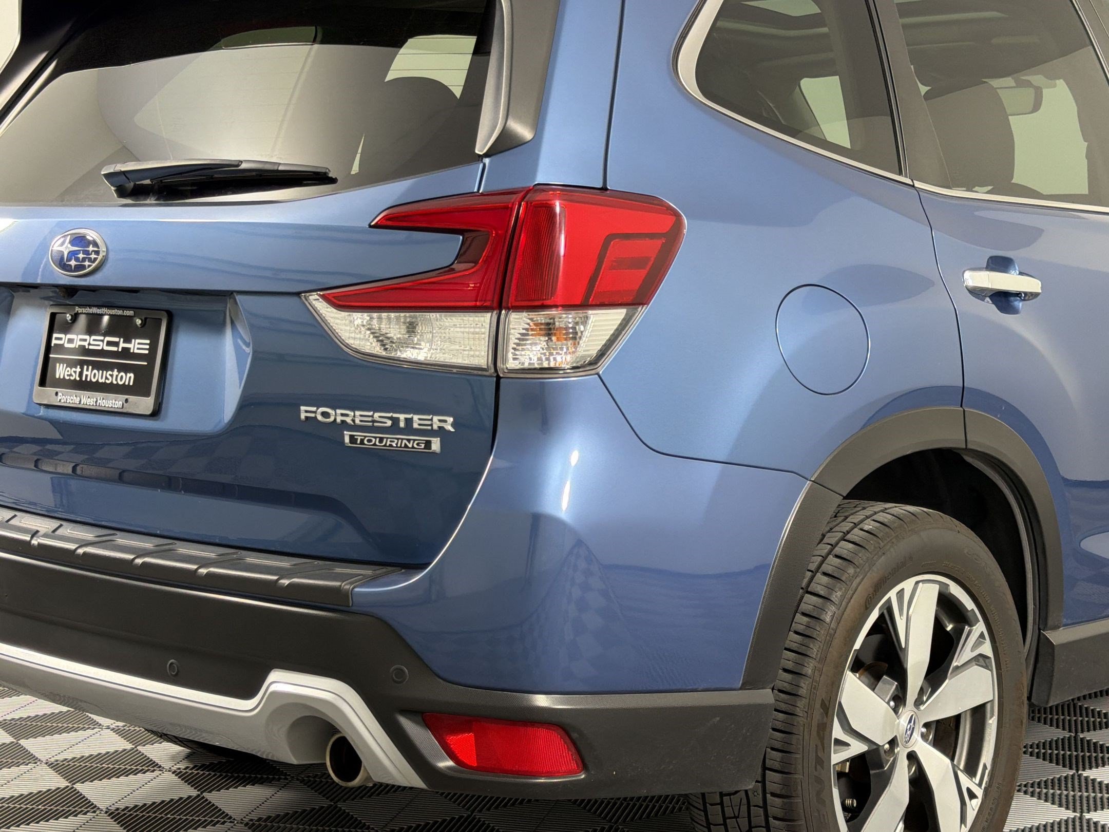 Used 2019 Subaru Forester Touring w/ Popular Package #3 AWD/4WD image 29