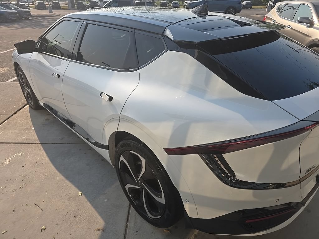 Certified 2024 Kia EV6 GT-Line AWD/4WD image 5