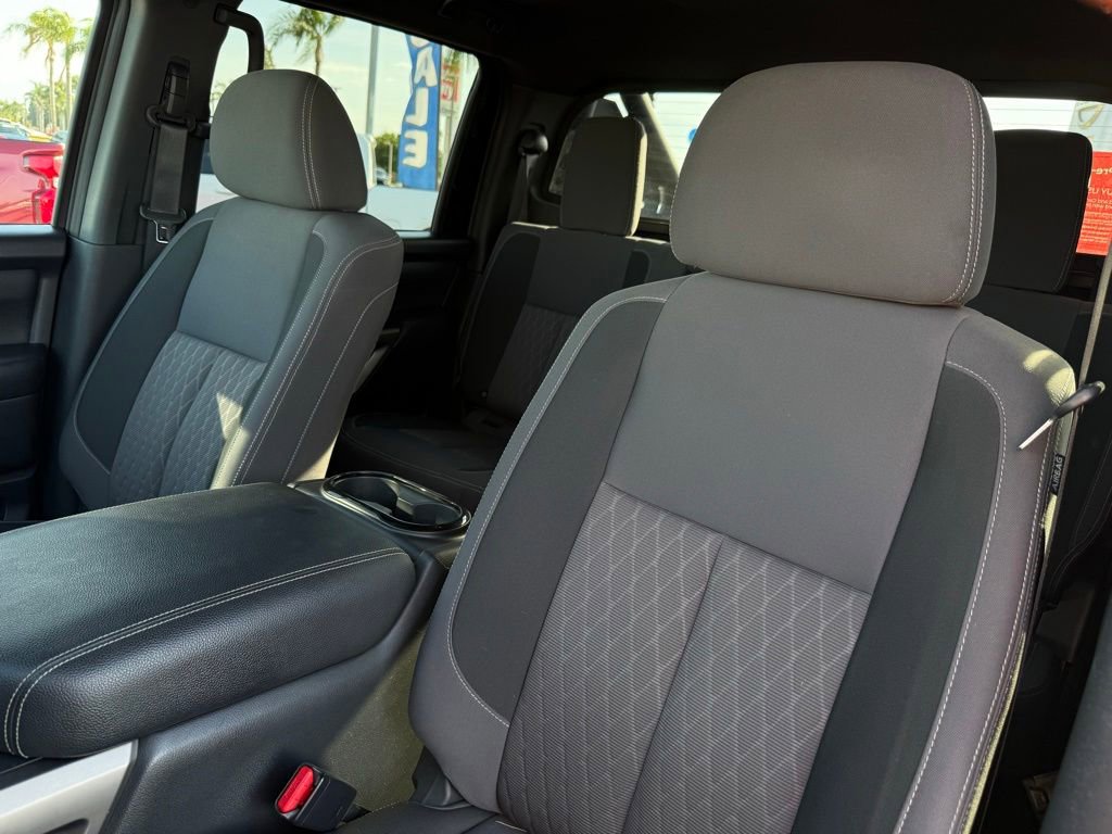 Used 2024 Nissan Titan SV w/ SV Bronze Edition Package RWD image 16