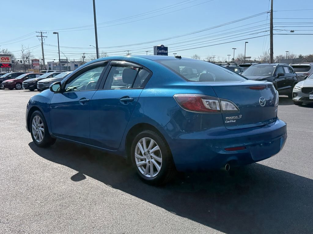 Used 2012 MAZDA MAZDA3 i Grand Touring w/ Tech Pkg image 4