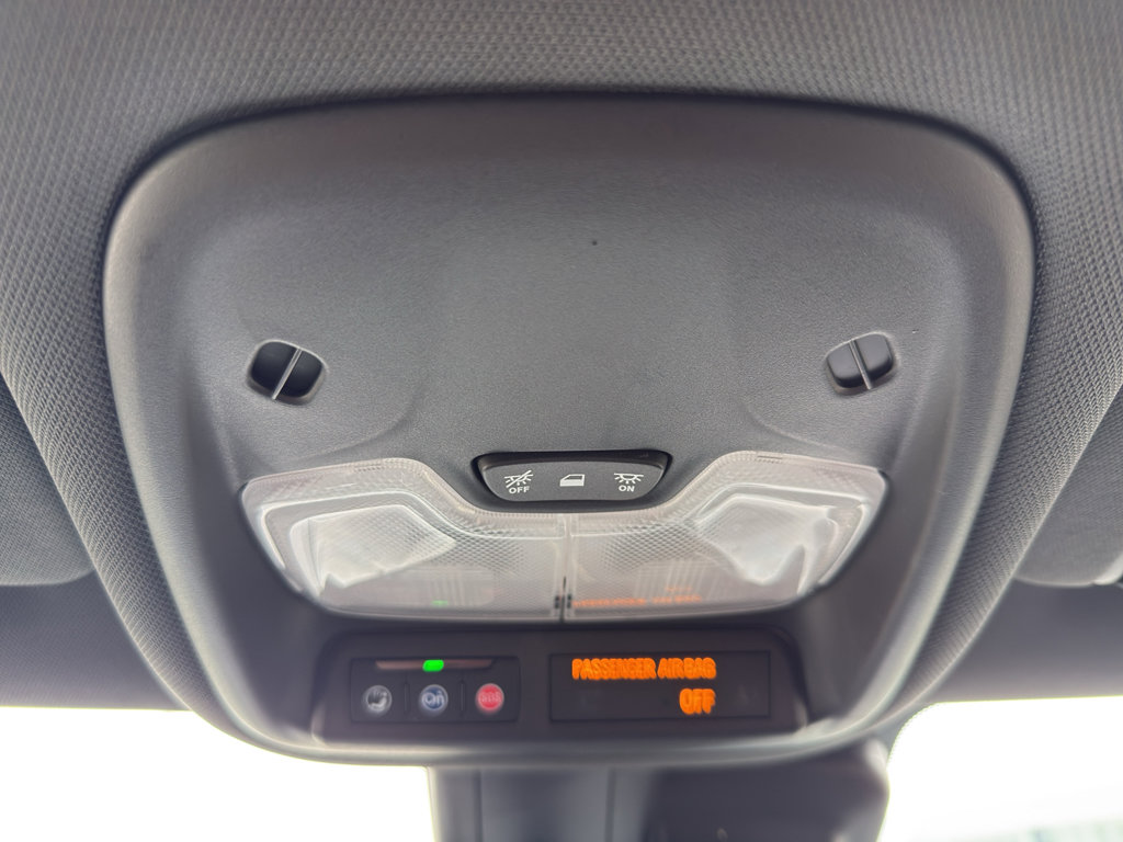 Used 2023 Chevrolet TrailBlazer ACTIV w/ Convenience Package image 24