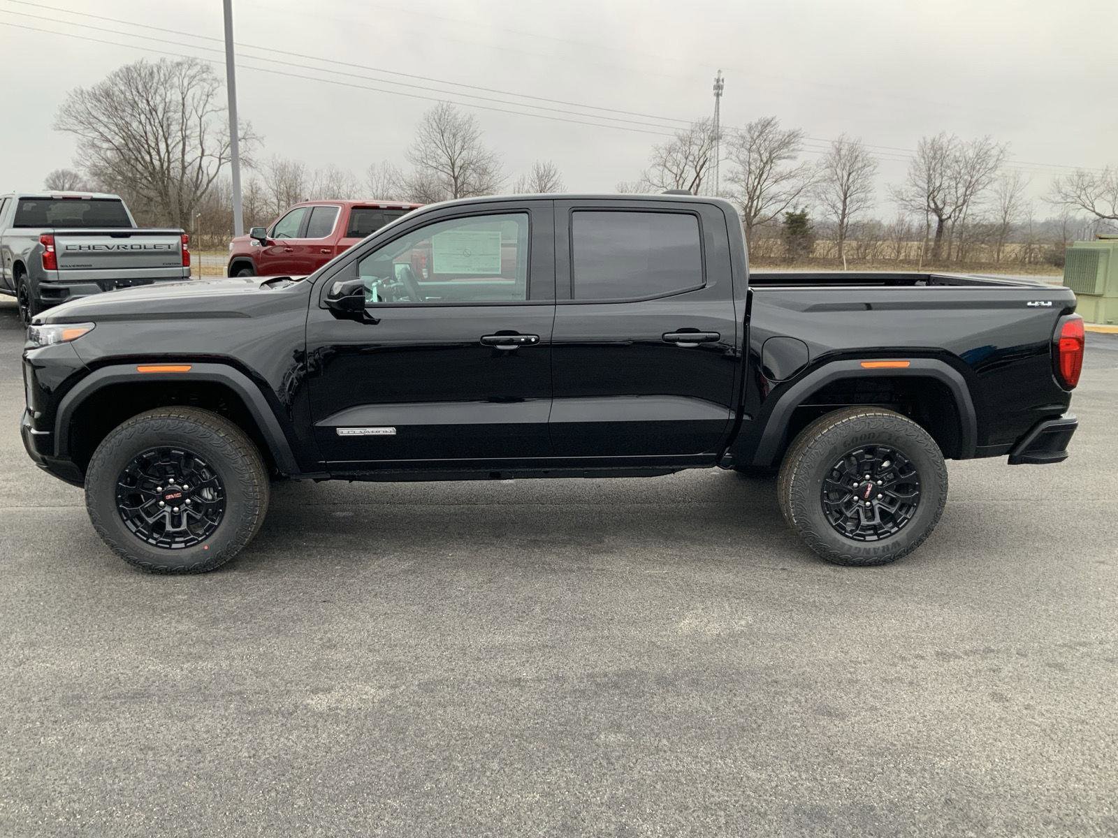 New 2026 GMC Canyon Elevation w/ Convenience Package image 10