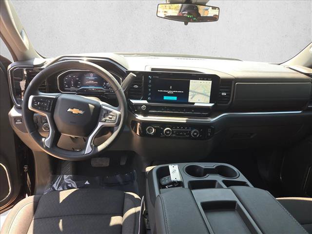 Used 2024 Chevrolet Silverado 1500 LT RWD image 17