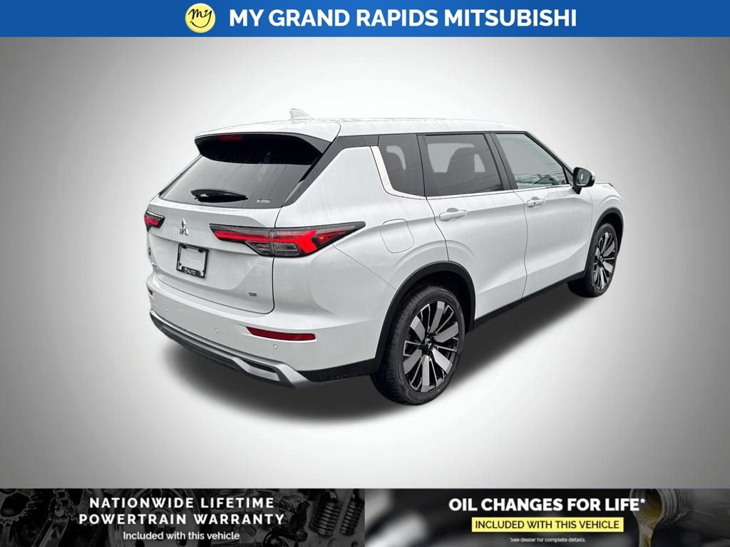 New 2026 Mitsubishi Outlander SE AWD/4WD image 7