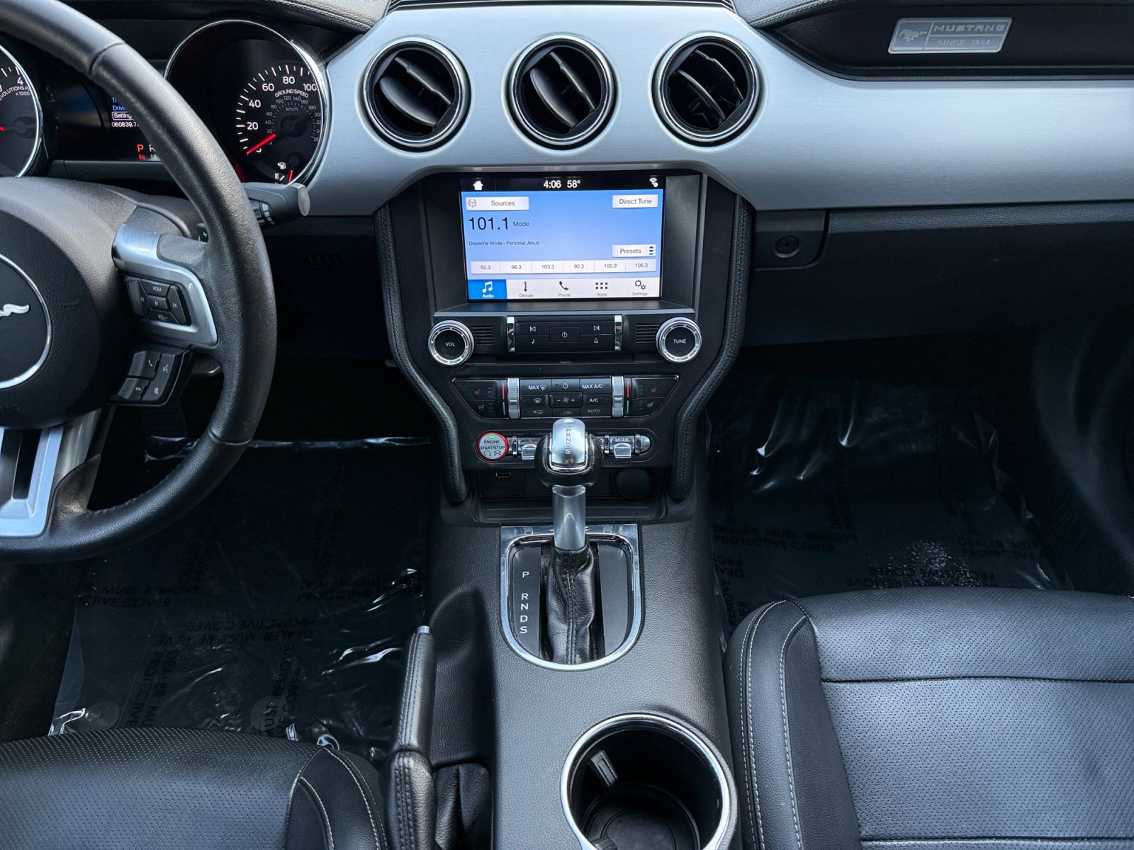 Used 2017 Ford Mustang Premium image 11