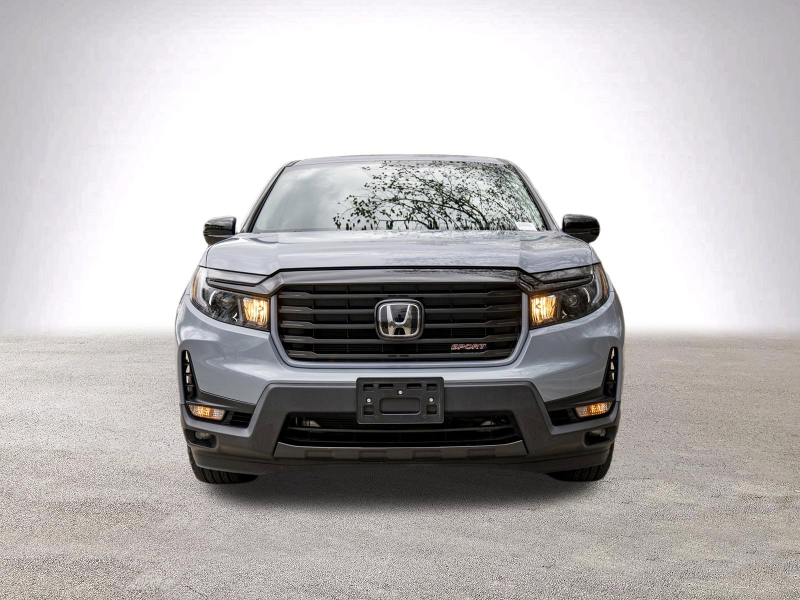 Used 2023 Honda Ridgeline Sport image 3