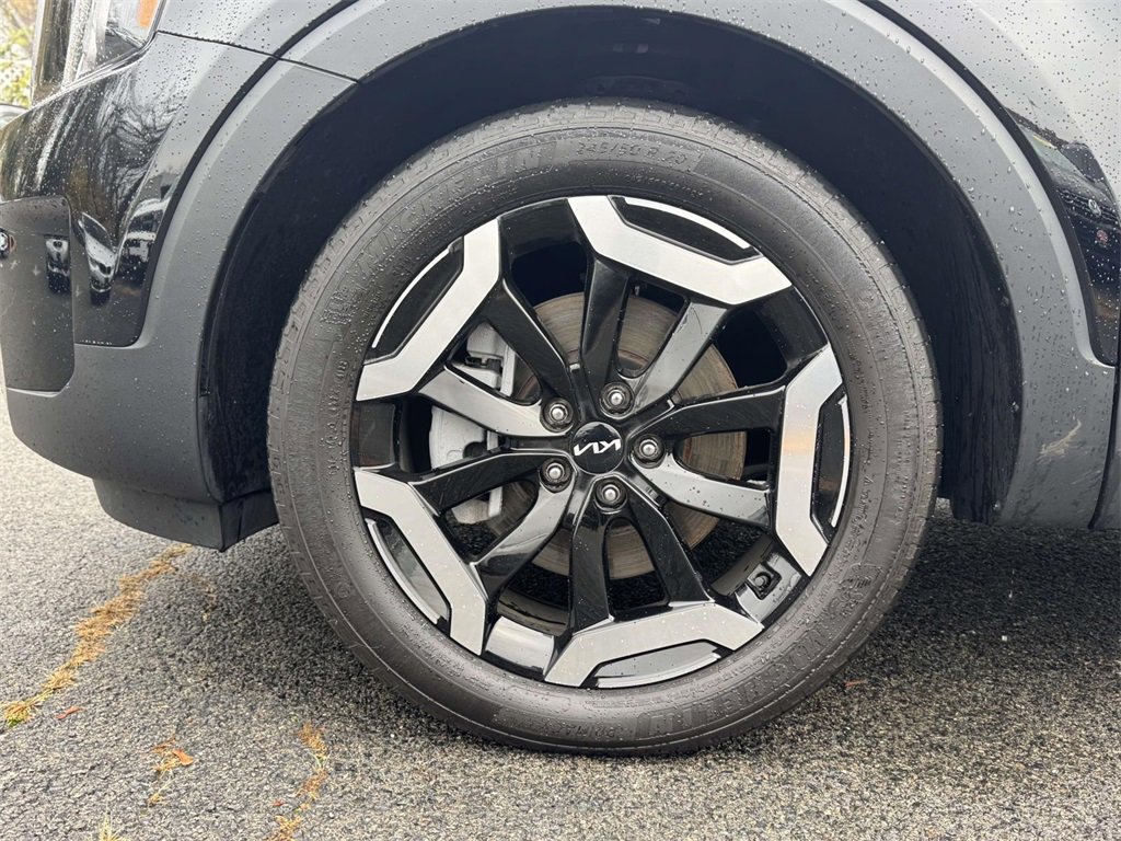 Used 2023 Kia Telluride EX image 9