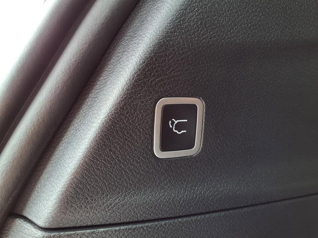 New 2025 Chrysler Pacifica Select image 32