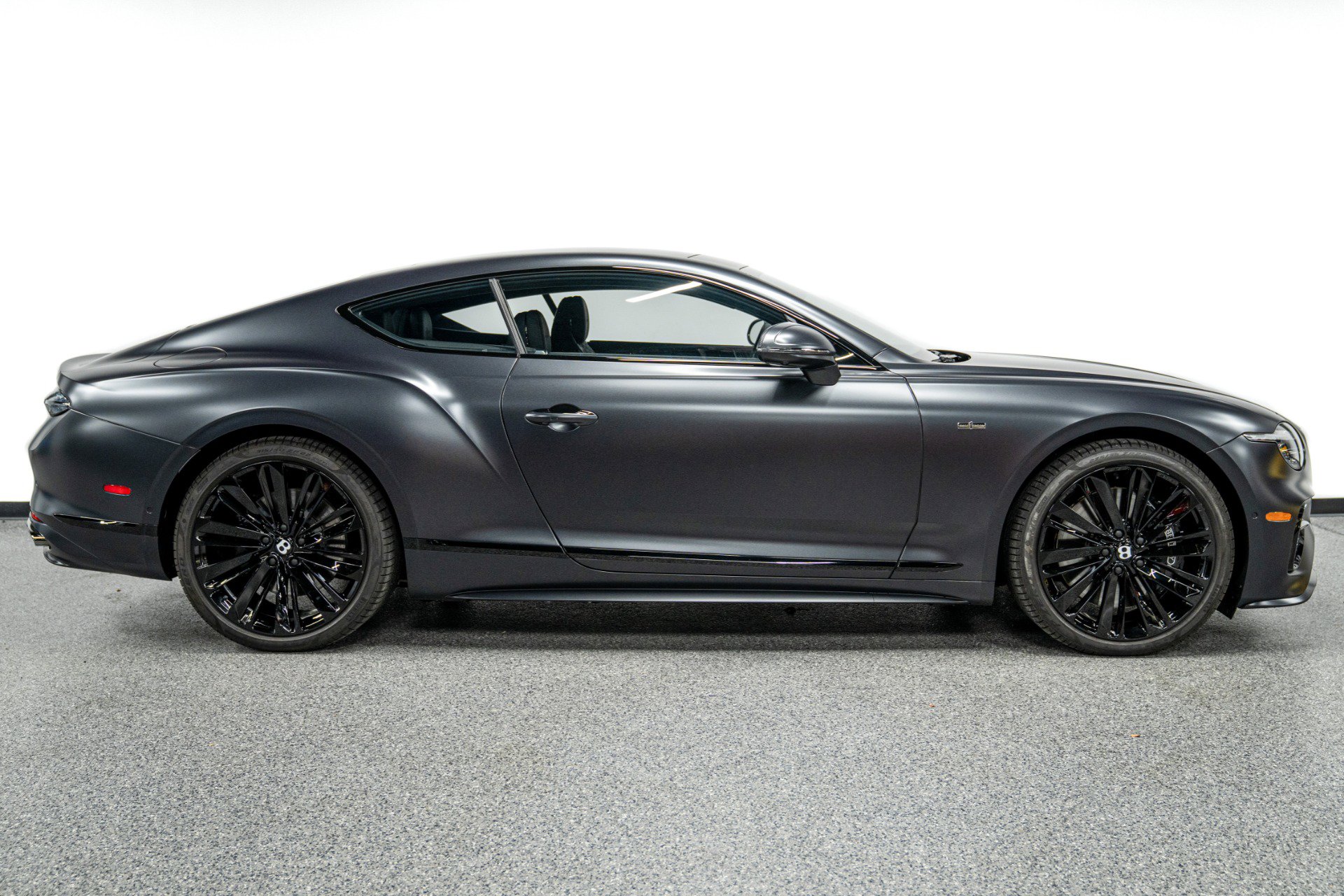 Used 2025 Bentley Continental GT Speed image 37