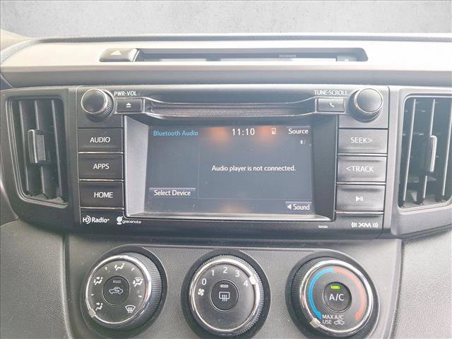 Used 2016 Toyota RAV4 LE image 13