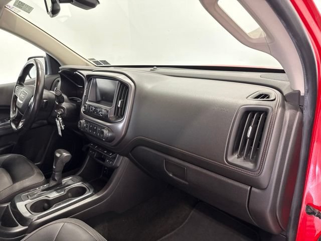 Used 2015 GMC Canyon SLE w/ All-Terrain Package AWD/4WD image 16