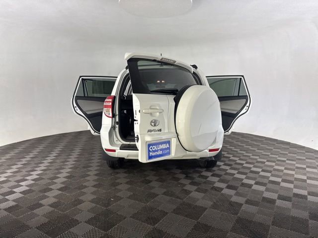 Used 2012 Toyota RAV4 4WD image 19