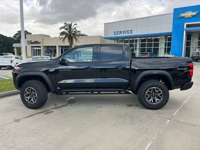 New 2026 Chevrolet Colorado ZR2 w/ Technology Package AWD/4WD image 3