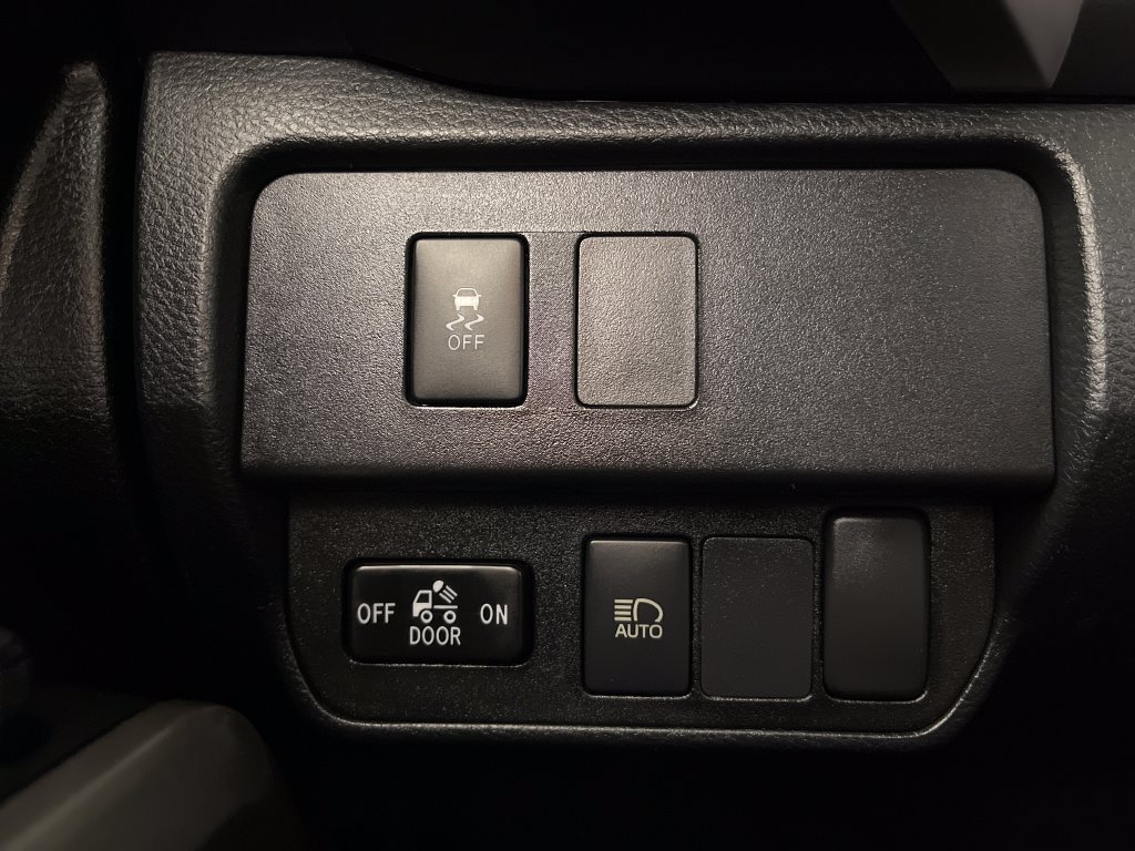 Used 2021 Toyota Tacoma SR5 w/ Blackout Package (TMS) RWD image 30
