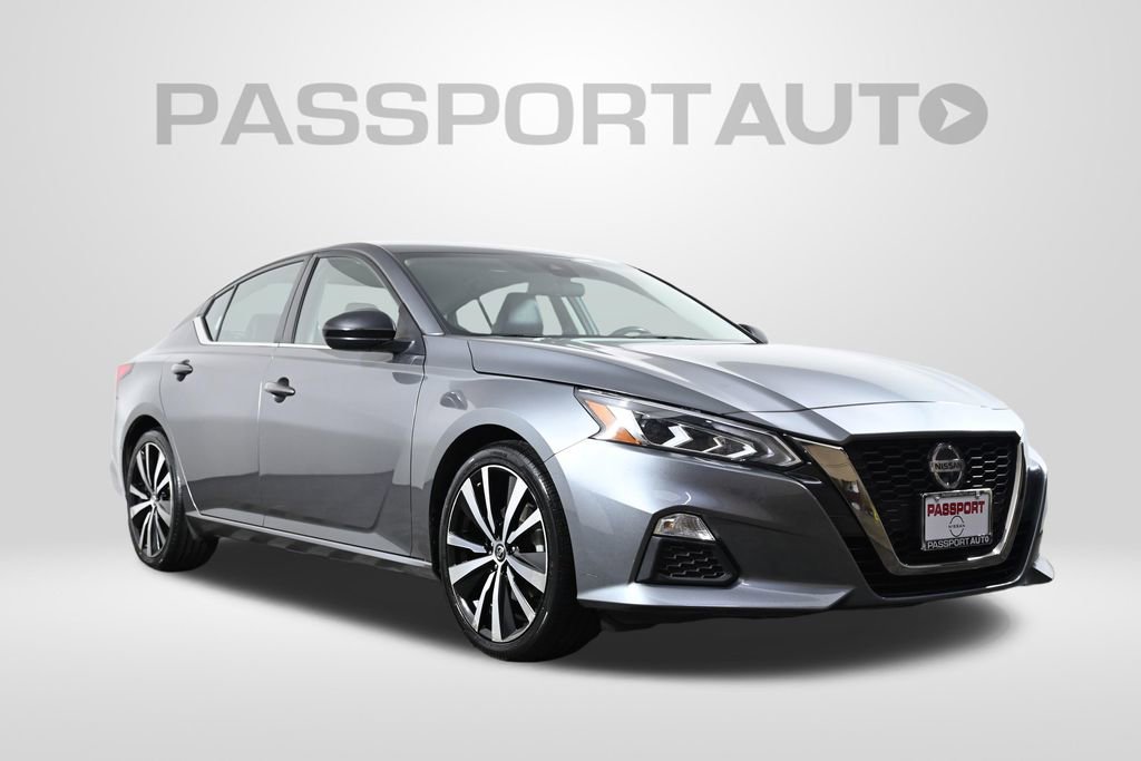 Certified 2022 Nissan Altima 2.5 SR image 4