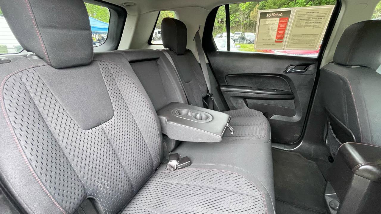 Used 2013 GMC Terrain SLE FWD image 25