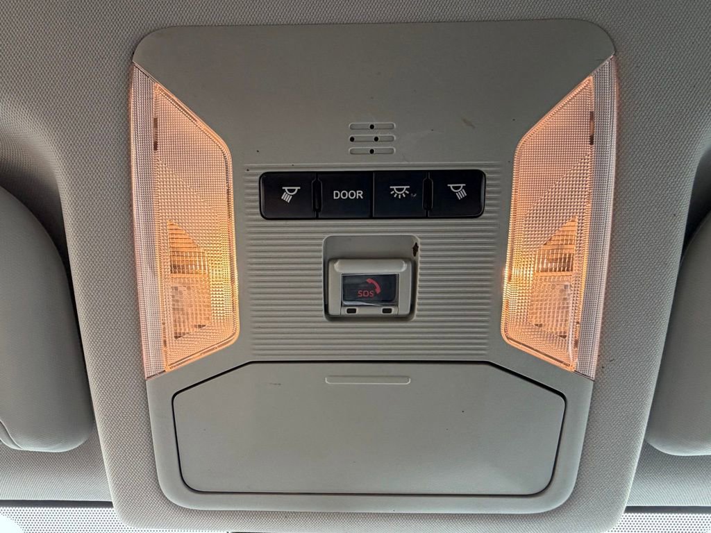 Used 2021 Toyota RAV4 LE image 29