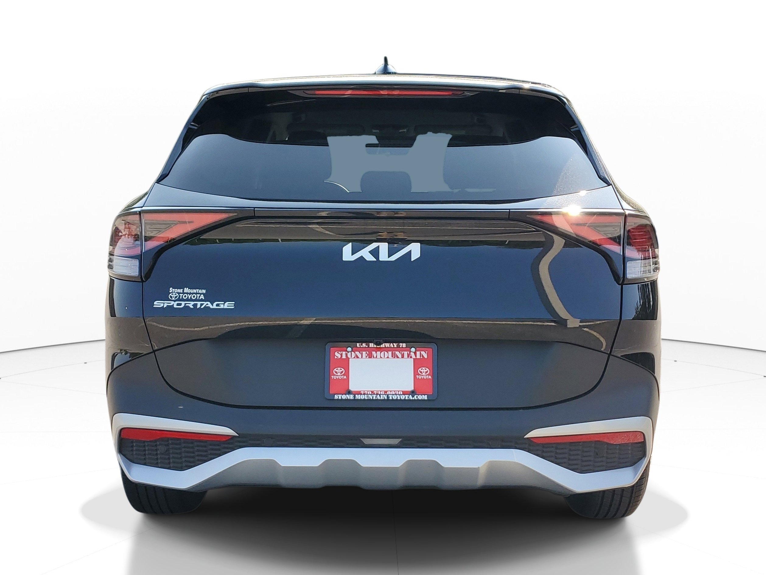 Used 2025 Kia Sportage LX FWD image 5