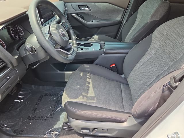 Used 2023 Nissan Rogue SV FWD image 10