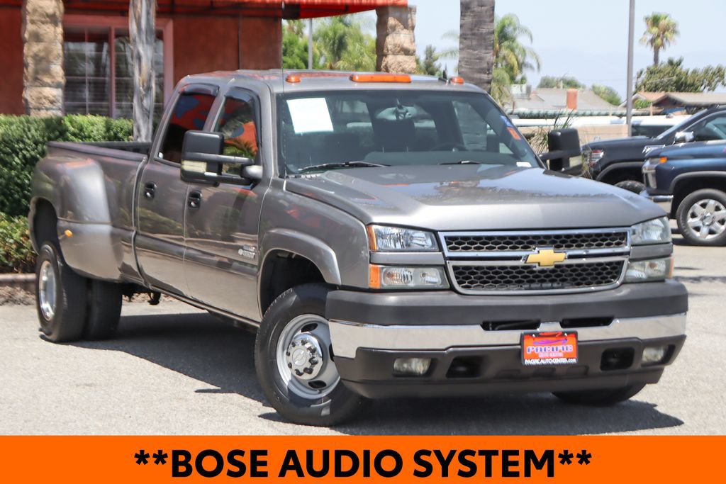 Used 2006 Chevrolet Silverado 3500 LT w/ Heavy-Duty Power Package RWD image 2