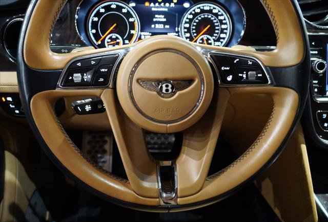 Used 2017 Bentley Bentayga image 15