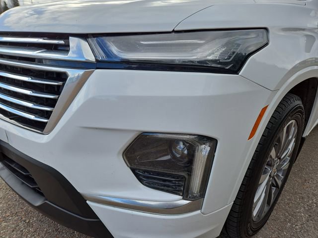 Used 2023 Chevrolet Traverse Premier image 6