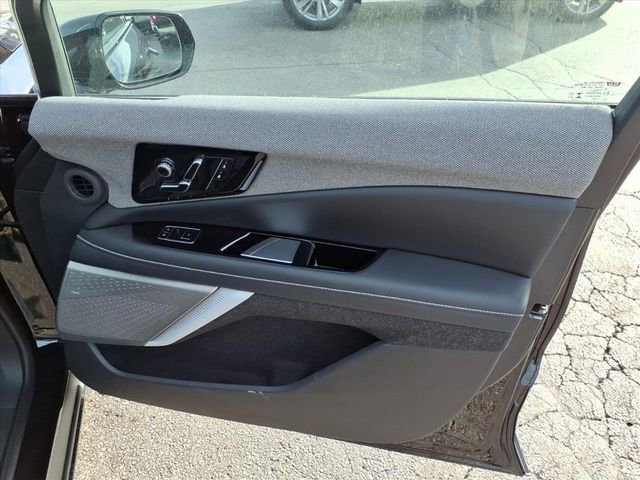 New 2026 Cadillac Optiq Sport 1 image 24